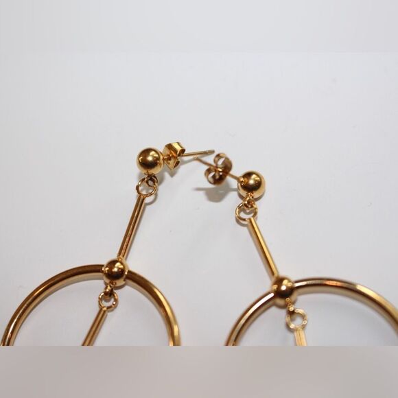 New Geometric long drop earrings, stainless steel 18k gold plated modern earring - Picture 4 of 4